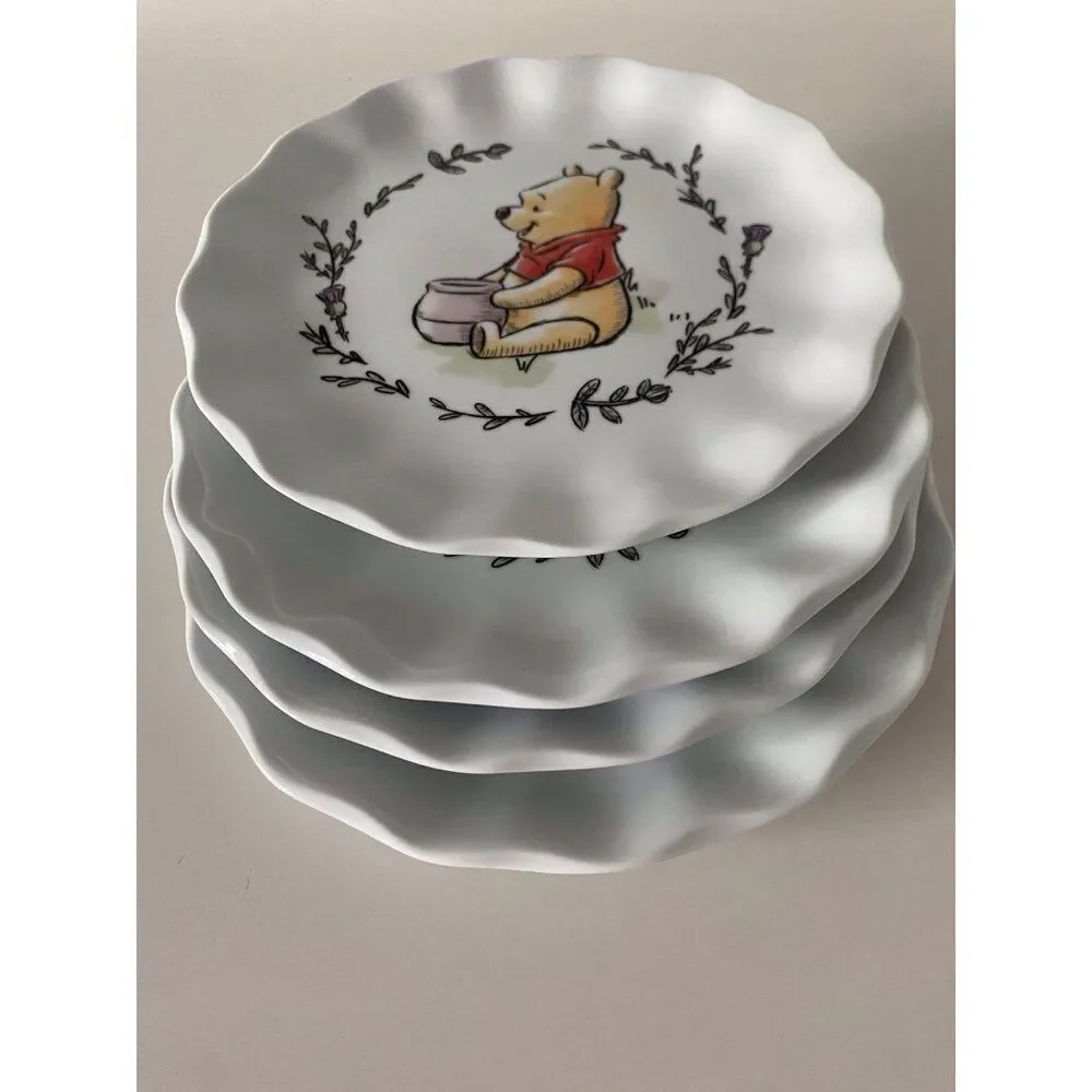 Set Of 4 Disney Winnie The Pooh Walk Along Scalloped‎ Dinner Ceramic Plates NEW